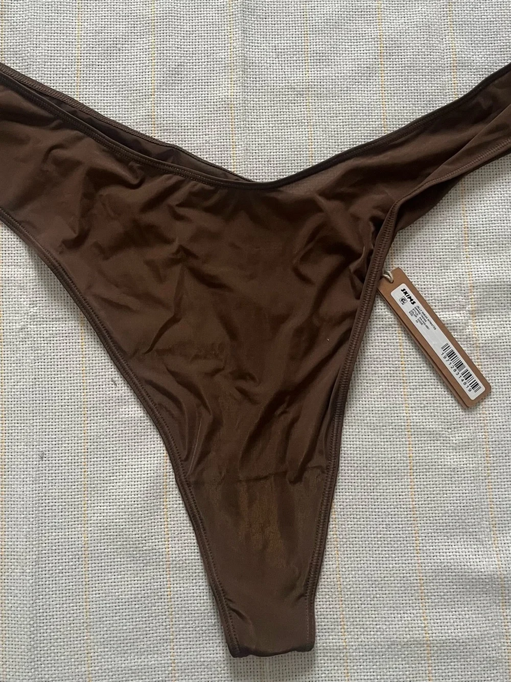 Skims Jelly Sheer Intimates Dipped Thong Color Oxide